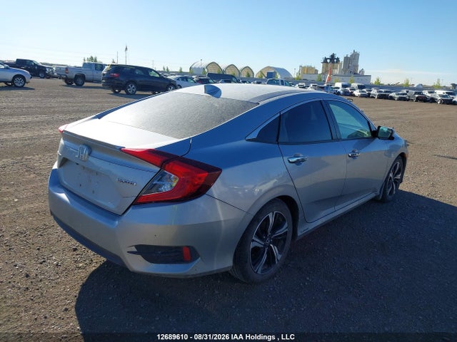 Продажа на аукционе авто 2018 Honda Civic Touring, vin: 2HGFC1F9XJH108010, номер лота: 12689610