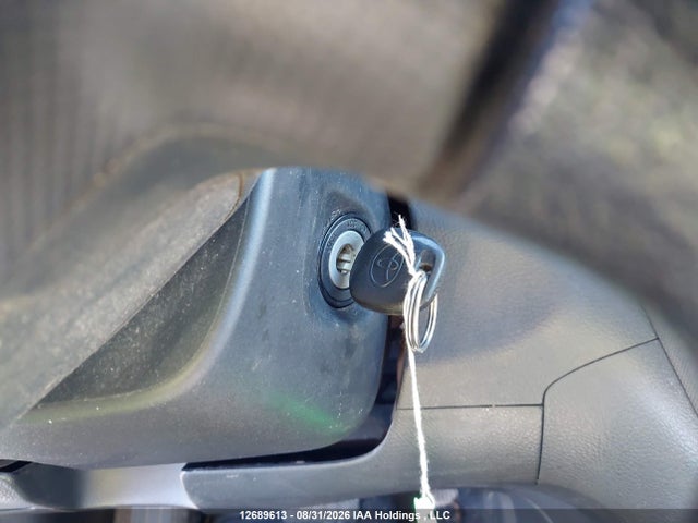12689613 :رقم المزاد ، 2T1KU4EE0AC226426 vin ، 2010 Toyota Corolla Matrix مزاد بيع