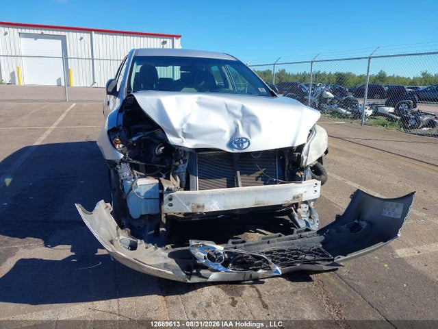 12689613 :رقم المزاد ، 2T1KU4EE0AC226426 vin ، 2010 Toyota Corolla Matrix مزاد بيع