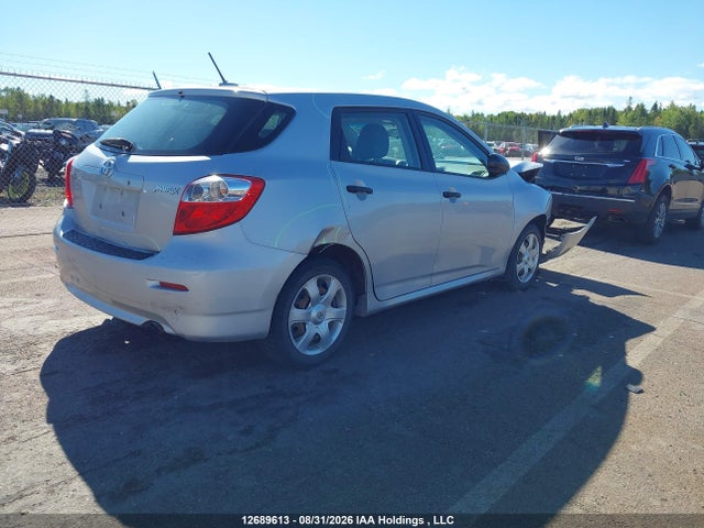 12689613 :رقم المزاد ، 2T1KU4EE0AC226426 vin ، 2010 Toyota Corolla Matrix مزاد بيع