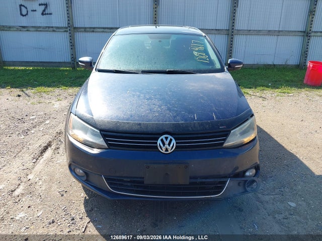 12689617 :رقم المزاد ، 3VWDL7AJXDM418090 vin ، 2013 Volkswagen Jetta 2.0 Tdi Comfortline مزاد بيع