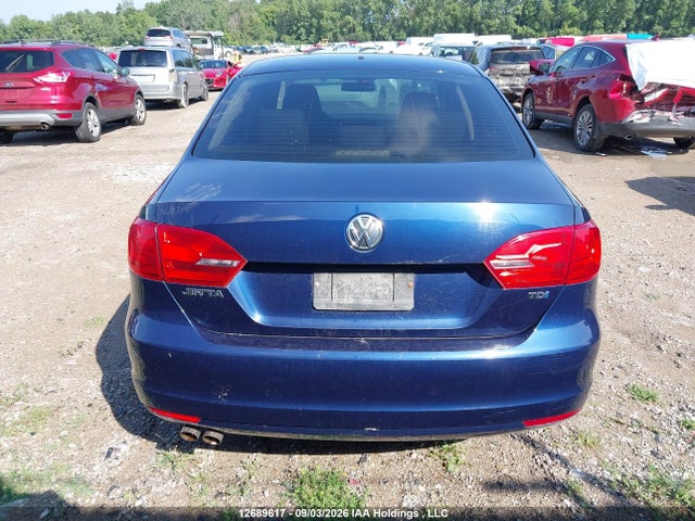 12689617 :رقم المزاد ، 3VWDL7AJXDM418090 vin ، 2013 Volkswagen Jetta 2.0 Tdi Comfortline مزاد بيع