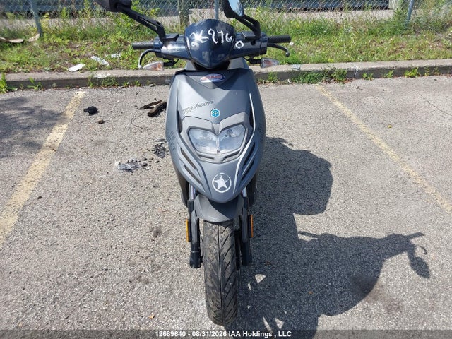 ZAPC506B9K4003352 Piaggio Typhoon