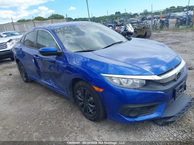 12689660 :رقم المزاد ، 2HGFC2F68JH015577 vin ، 2018 Honda Civic Se مزاد بيع