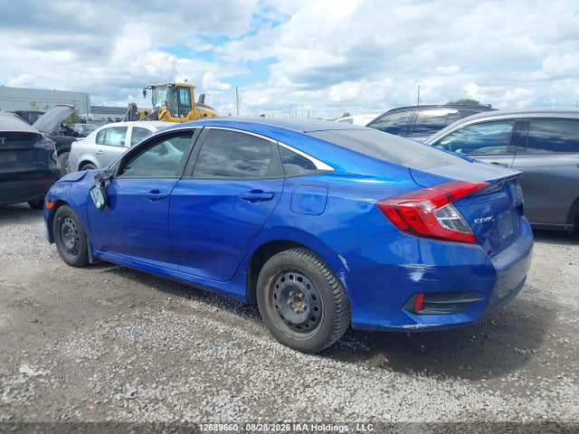 12689660 :رقم المزاد ، 2HGFC2F68JH015577 vin ، 2018 Honda Civic Se مزاد بيع