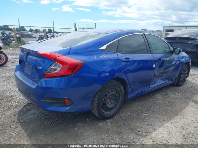 12689660 :رقم المزاد ، 2HGFC2F68JH015577 vin ، 2018 Honda Civic Se مزاد بيع