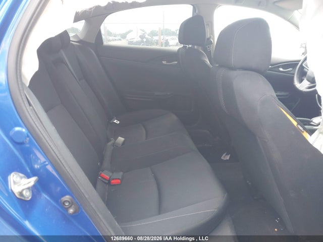 12689660 :رقم المزاد ، 2HGFC2F68JH015577 vin ، 2018 Honda Civic Se مزاد بيع