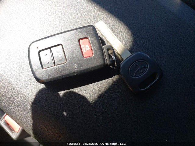 Toyota C4r 2021 5TFCZ5AN0MX250944 Image 11