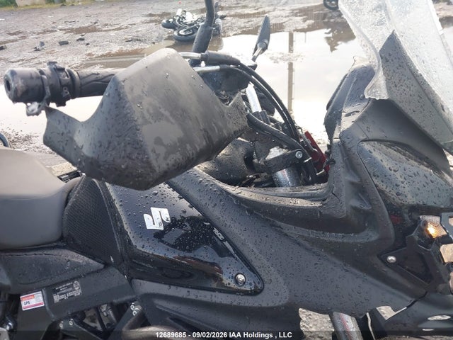 12689685 :رقم المزاد ، JS1VP56A3G2100200 vin ، 2016 Suzuki Dl650 A مزاد بيع