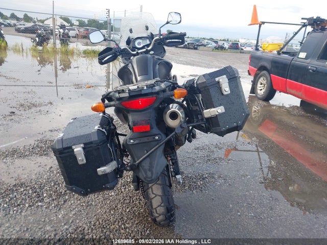 12689685 :رقم المزاد ، JS1VP56A3G2100200 vin ، 2016 Suzuki Dl650 A مزاد بيع