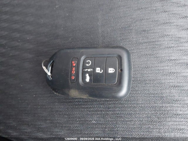 Honda Accord 2016 1HGCR2F51GA808025 Image 11