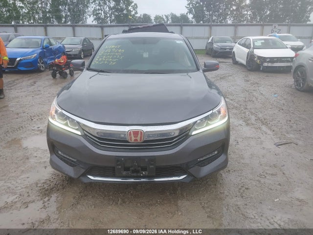 Honda Accord 2016 1HGCR2F51GA808025 Image 12