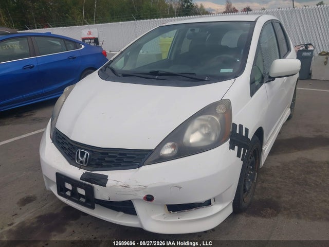 2013 Honda Fit მანქანა იყიდება აუქციონზე, vin: LUCGE8H77D3004918, აუქციონის ნომერი: 12689696