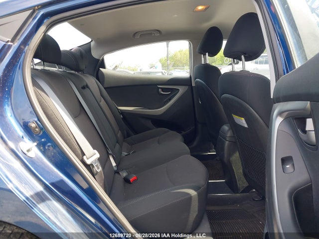 5NPDH4AE1GH787274 Hyundai ELANTRA GL