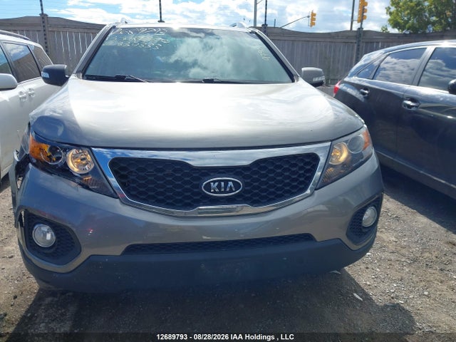 Продажа на аукционе авто 2013 Kia Sorento, vin: 5XYKUDA21DG334333, номер лота: 12689793