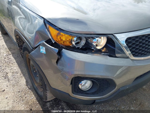 Продажа на аукционе авто 2013 Kia Sorento, vin: 5XYKUDA21DG334333, номер лота: 12689793