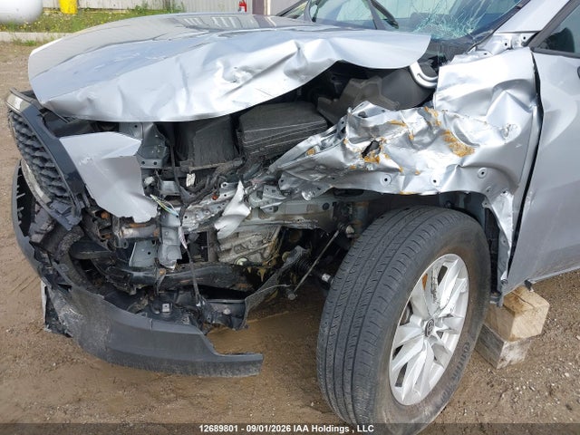 Toyota Corolla Cross Le 2022 7MUCAABG1NV030497 Image 6