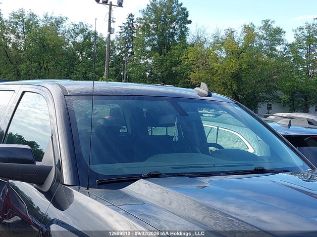 1GCUKREC0HF240242 Chevrolet Silverado K1500 Lt