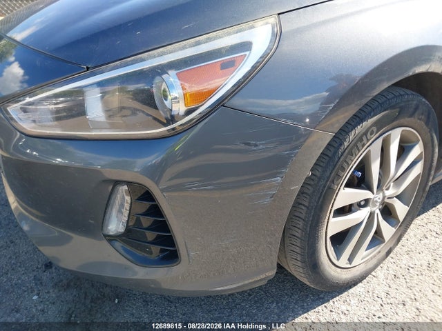 KMHH35LE7LU131255 Hyundai Elantra Gt Preferred Manual