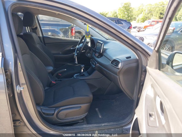 KMHH35LE7LU131255 Hyundai Elantra Gt Preferred Manual