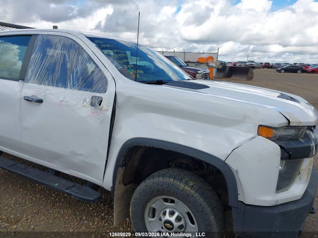 1GB4YLE71MF270699 Chevrolet Silverado K2500 Heavy Duty
