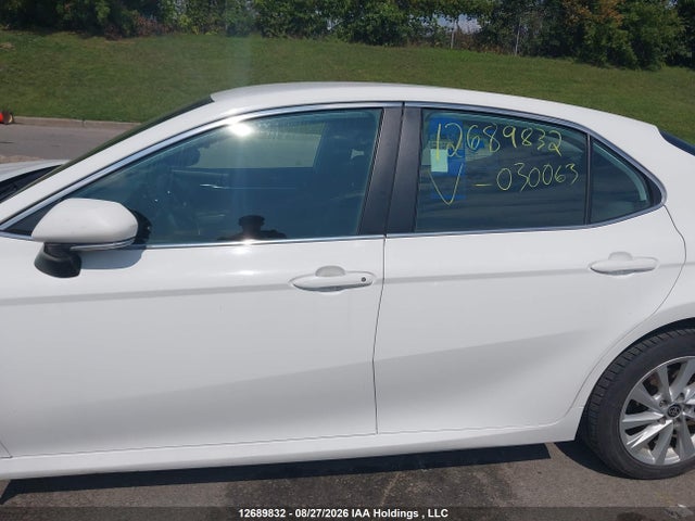 4T1C31AK1MU030063 Toyota Camry Hybrid Le
