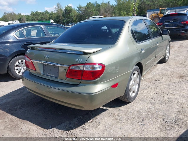 2000 Infiniti I30 Luxury/touring მანქანა იყიდება აუქციონზე, vin: JNKCA31A8YT117496, აუქციონის ნომერი: 12689862