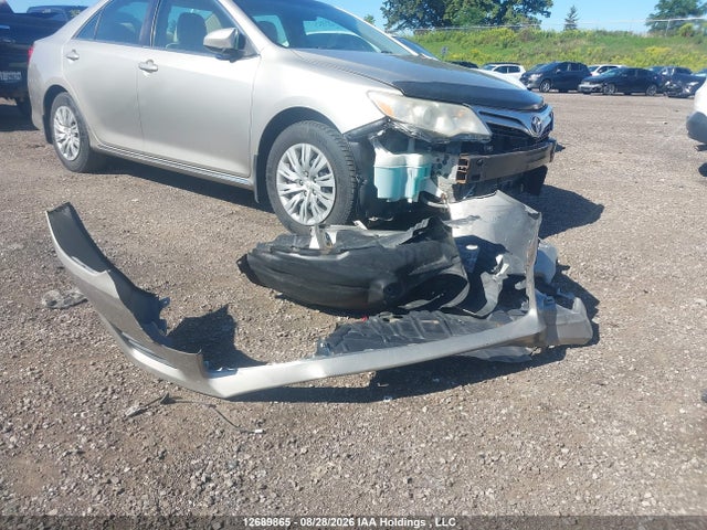 2014 Toyota Camry L/se/le/xle მანქანა იყიდება აუქციონზე, vin: 4T1BF1FK9EU371580, აუქციონის ნომერი: 12689865