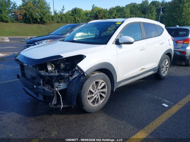 Hyundai Tucson Premium 2017 KM8J33A45HU306254 Image 2