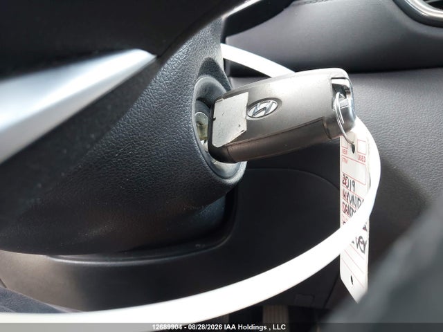 Продаж на аукціоні авто 2019 Hyundai Santa Fe Essential, vin: 5NMS2CAD9KH124339, номер лоту: 12689904