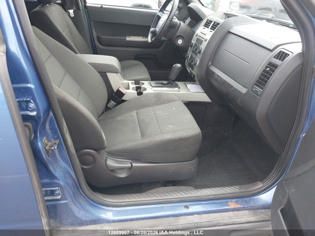 Продаж на аукціоні авто 2010 Ford Escape, vin: 1FMCU9DGXAKB39003, номер лоту: 12689907