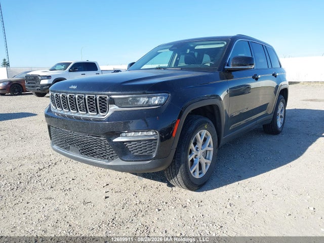 Продажа на аукционе авто 2023 Jeep Grand Cherokee Limited, vin: 1C4RJHBG4PC540019, номер лота: 12689911