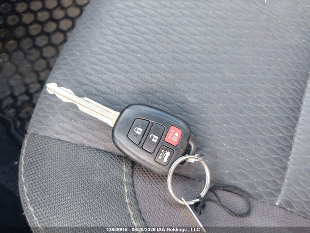 12689915 :رقم المزاد ، 2T1BURHE3HC782944 vin ، 2017 Toyota Corolla Le مزاد بيع