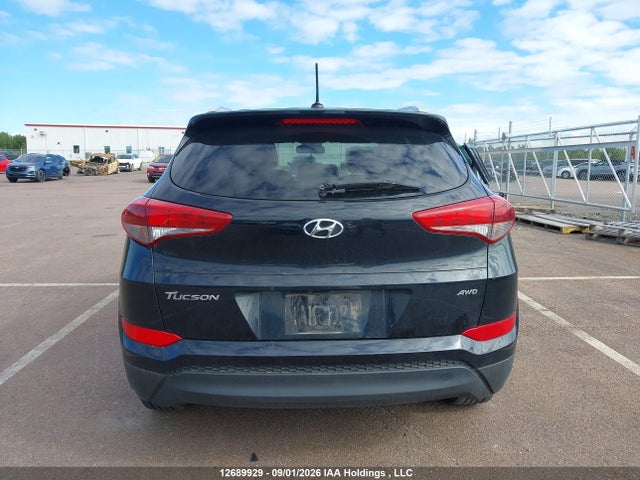 12689929 :رقم المزاد ، KM8J3CA46HU514899 vin ، 2017 Hyundai Tucson Limited/sport And Eco/se مزاد بيع