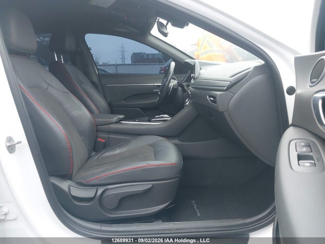 12689931 :رقم المزاد ، KMHL44J27PA300451 vin ، 2023 Hyundai Sonata Sport 1.6t 4dr مزاد بيع
