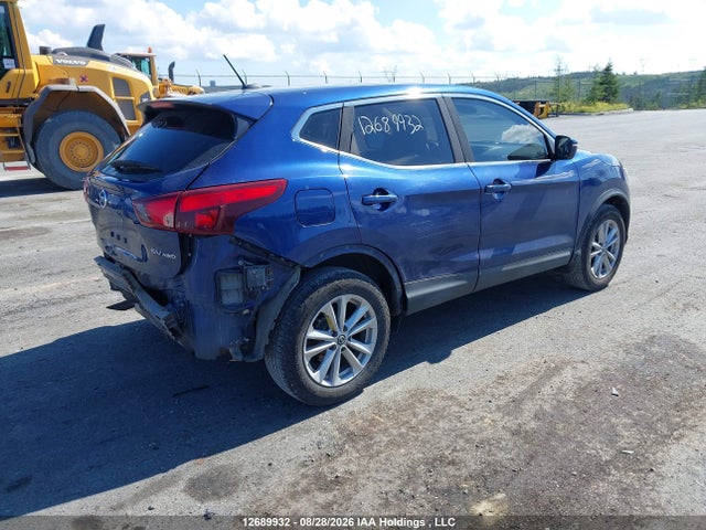 JN1BJ1CR1KW324339 Nissan Qashqai S/sl/sv