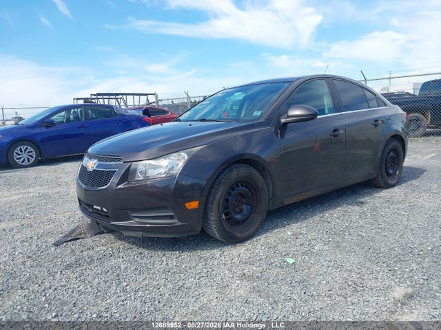 Chevrolet Cruze 2014 1G1PC5SBXE7263007 Image 2