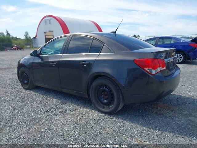 Chevrolet Cruze 2014 1G1PC5SBXE7263007 Image 3