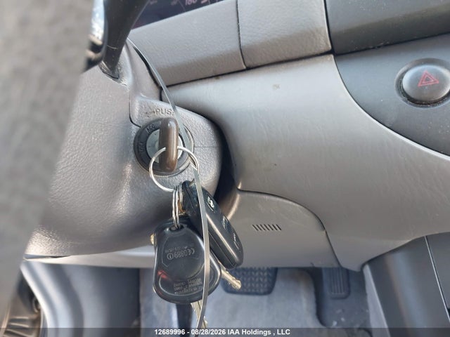 12689996 :رقم المزاد ، 4T1BE32K46U110797 vin ، 2006 Toyota Camry مزاد بيع