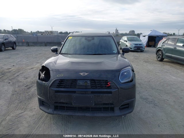 Mini COOPER COUNTRYMAN 2027 WMZ23GA09V7V94593 Image 13
