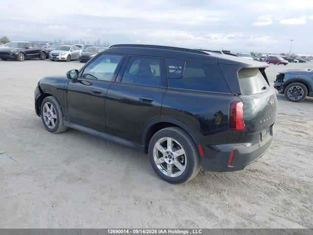 Mini COOPER COUNTRYMAN 2027 WMZ23GA09V7V94593 Image 3