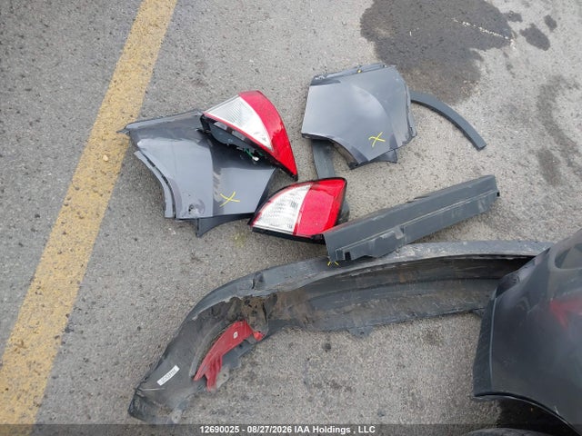 Honda HR-V LX 2021 3CZRU6H33MM103407 Image 12