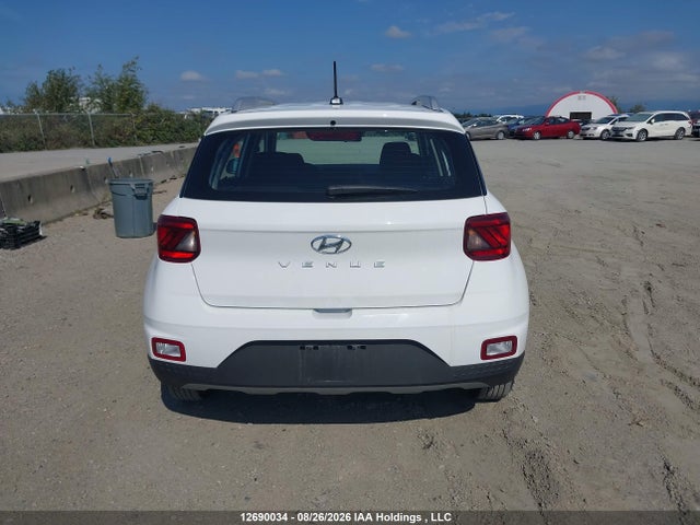 KMHRC8A35TU478865 Hyundai Venue Sel