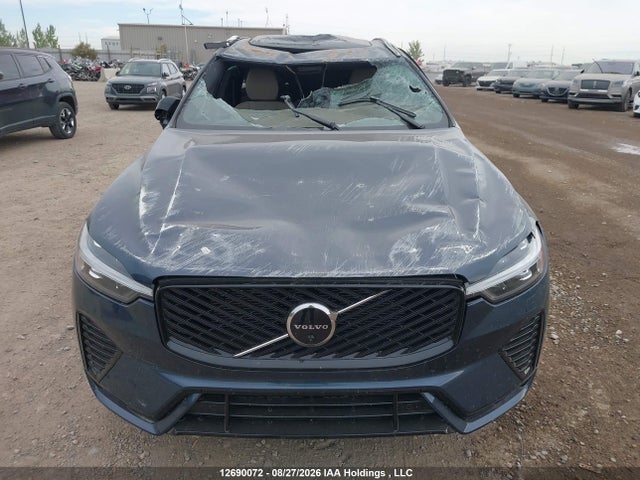 Volvo XC60 PLUS 2026 YV4M12RC6T1466163 Image 11