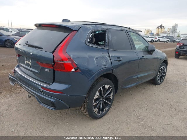 Volvo XC60 PLUS 2026 YV4M12RC6T1466163 Image 4