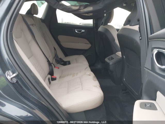 Volvo XC60 PLUS 2026 YV4M12RC6T1466163 Image 8