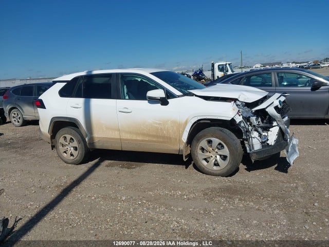 2T3B1RFV2SC541774 Toyota RAV4 LE