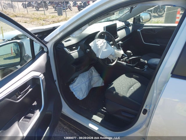2T3B1RFV2SC541774 Toyota RAV4 LE