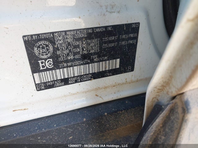 2T3B1RFV2SC541774 Toyota RAV4 LE