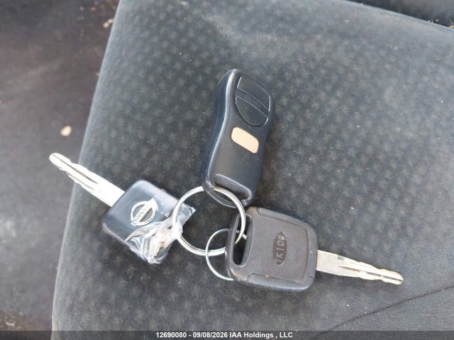 2011 Nissan Versa 1.8s მანქანა იყიდება აუქციონზე, vin: 3N1BC1CP6BL359926, აუქციონის ნომერი: 12690080